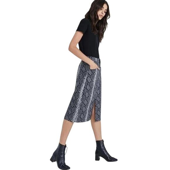 Adriano Goldschmied Dresses & Skirts - AG Adriano Goldshmied $215 The Kory X Pencil Skirt Front Slit Size 26R